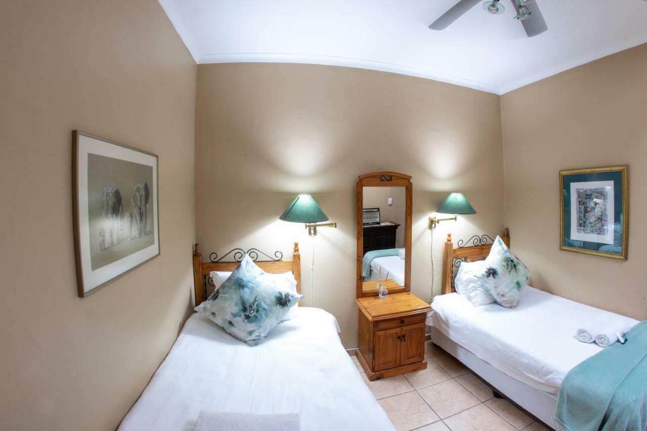 Meransha Self Catering Cc Уолфиш-Бей Экстерьер фото