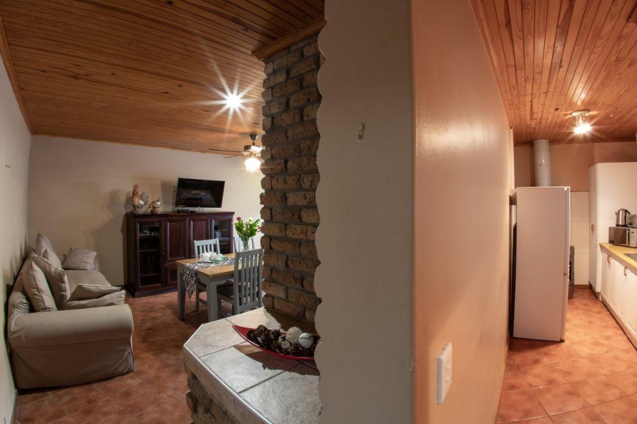 Meransha Self Catering Cc Уолфиш-Бей Экстерьер фото